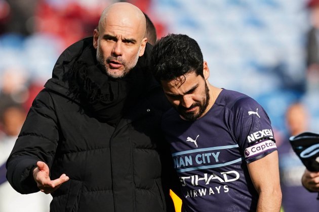 Pep Guardiola Gündogan Manchester City / Foto: Europa Press - Martin Rickett