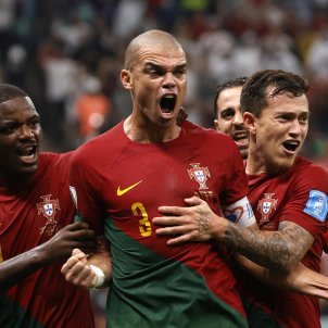 Portugal destrossa Suïssa tot i el càstig a Cristiano Ronaldo (6-1) i tanca els vuitens del Mundial de Qatar