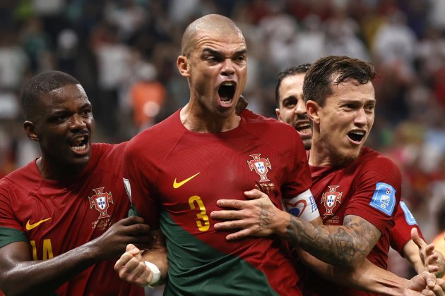 Pepe Portugal celebra gol Portugal Mundial Qatar / Foto: EFE