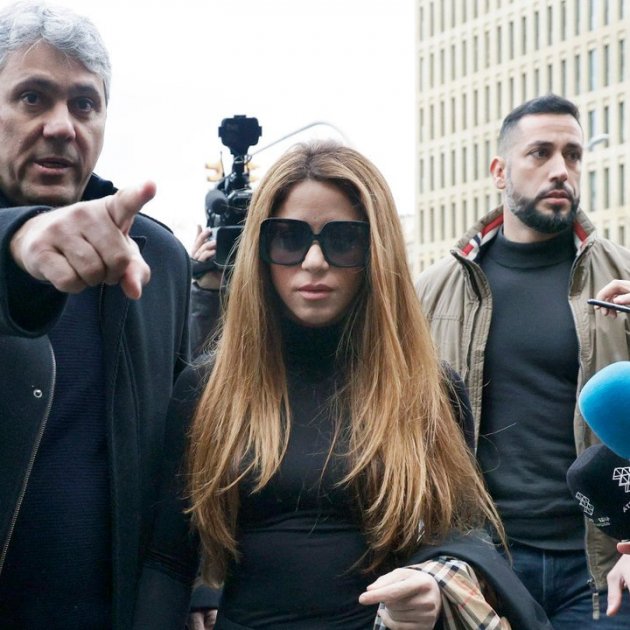 Shakira y Tonino efe Shakira y Tonino efe