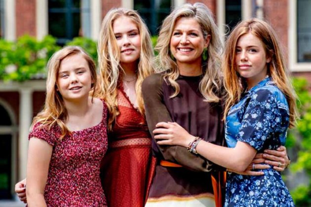 Máxima de Holanda y sus tres hijas Amalia, Alexia y Ariane GTRES Máxima de Holanda y sus tres hijas Amalia, Alexia y Ariane GTRES