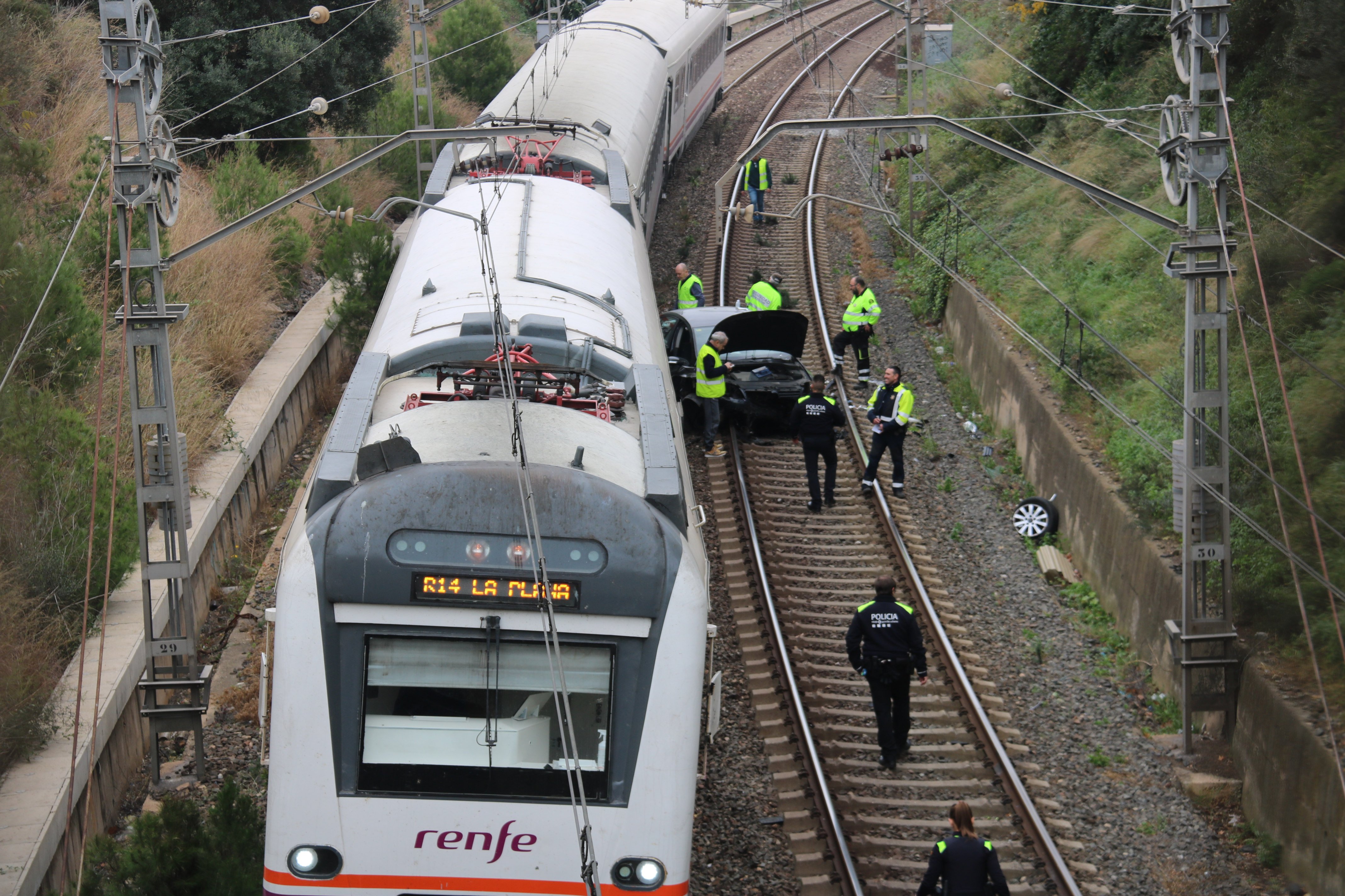 Restablecido el tráfico ferroviario entre Vila-seca y Reus después del choque entre un coche y un tren