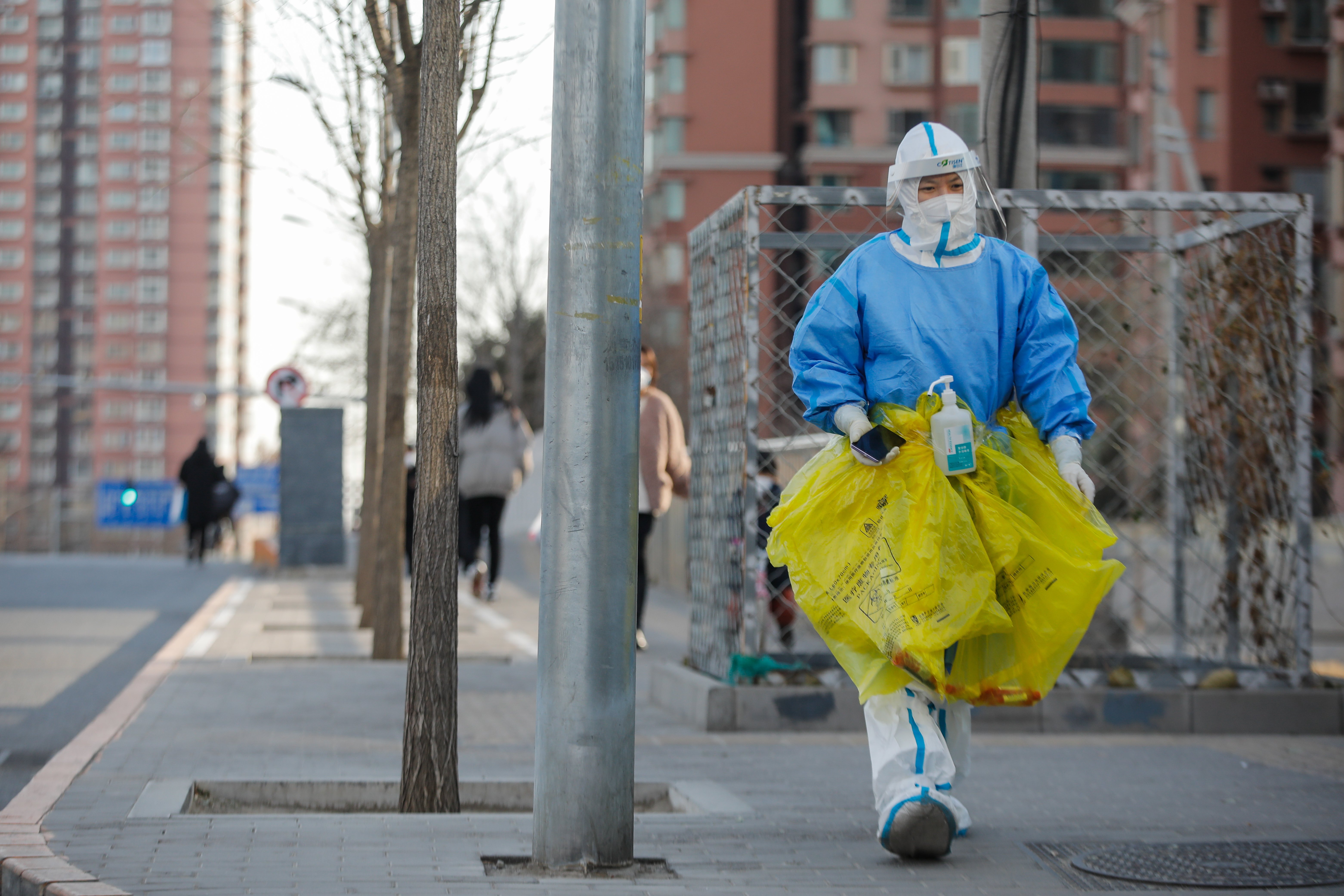 China dice adiós a la política de covid cero: ¿está preparada?