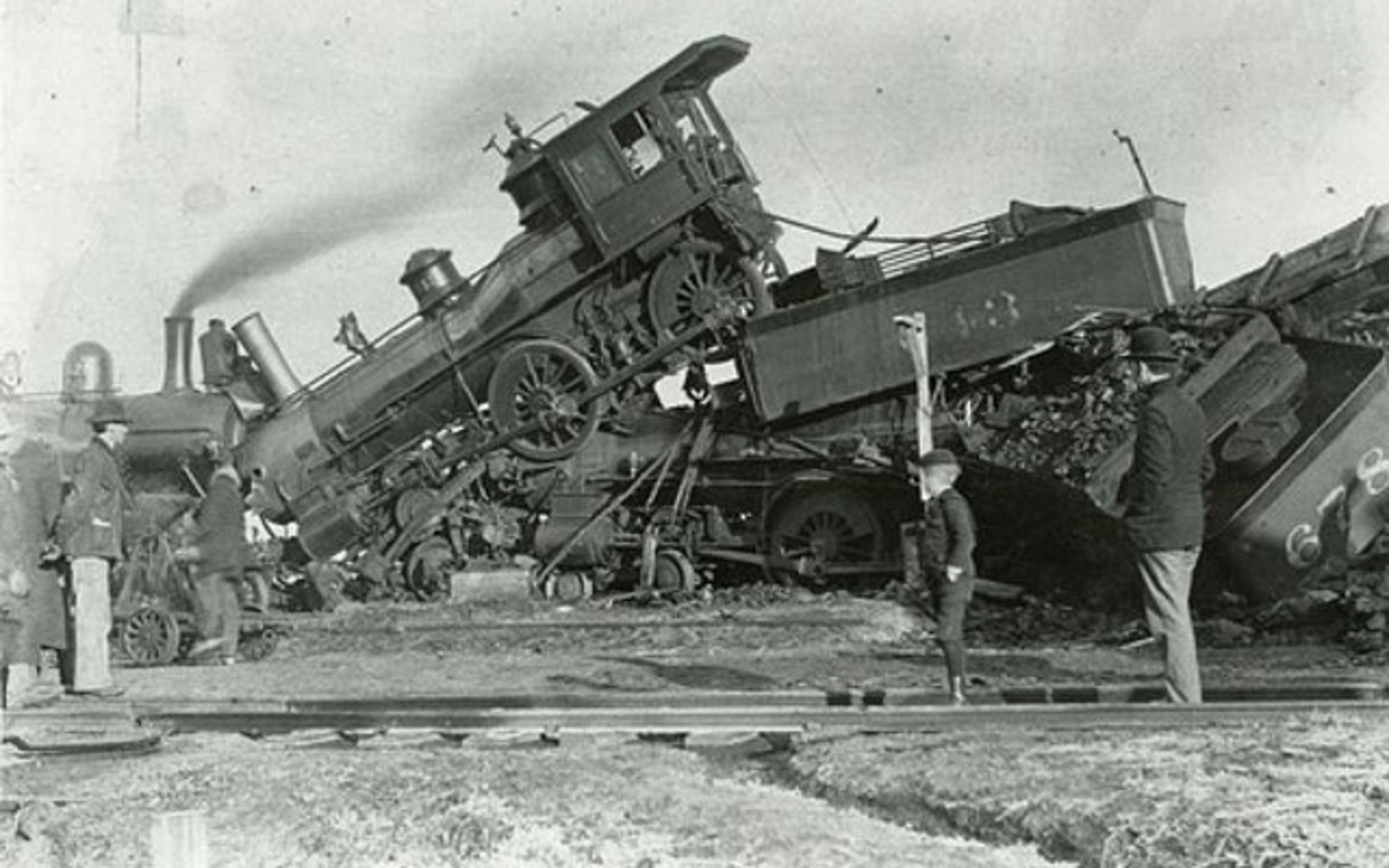 Portades: Rodalies no existeix, Perú sí