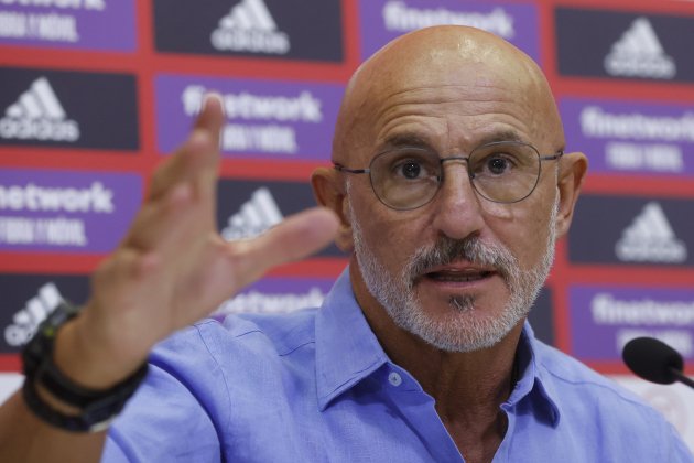 Luis de la Fuente en rueda de prensa cono España sub21 / Foto: EFE Luis de la Fuente en rueda de prensa cono España sub21 / Foto: EFE