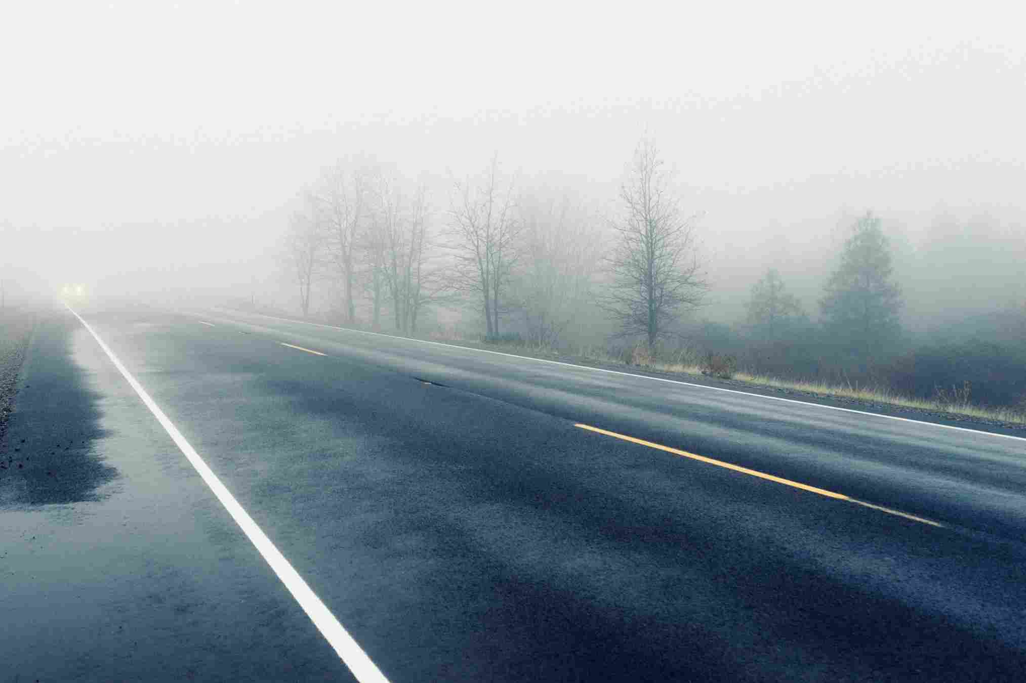 ¡Cuenta con las nieblas domingo en la carretera! La mala visibilidad puede provocar muchos accidentes / PIXABAY