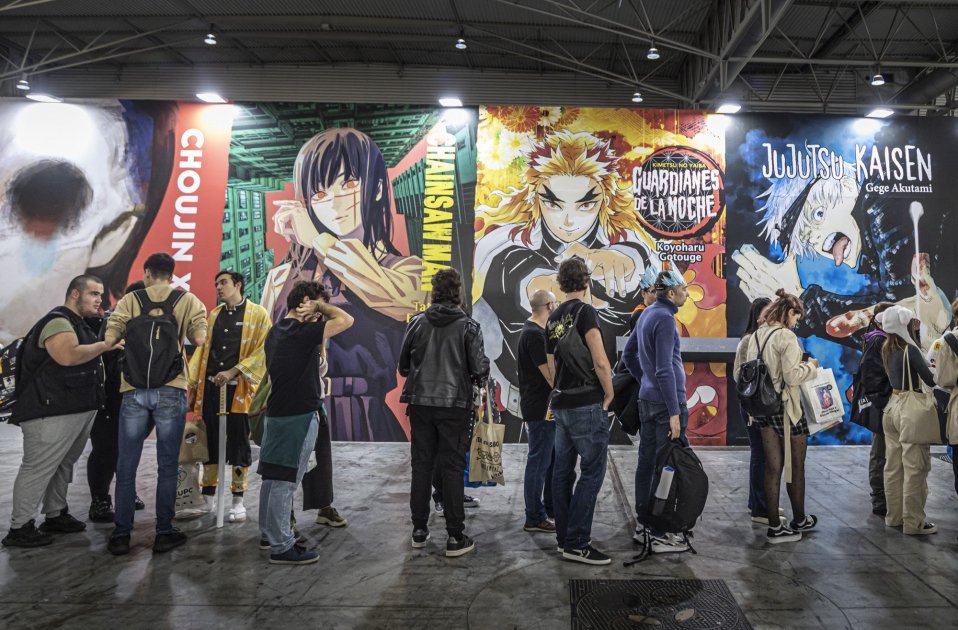SALO DEL MANGA BARCELONA 2022 cola SALO DEL MANGA BARCELONA 2022 cola