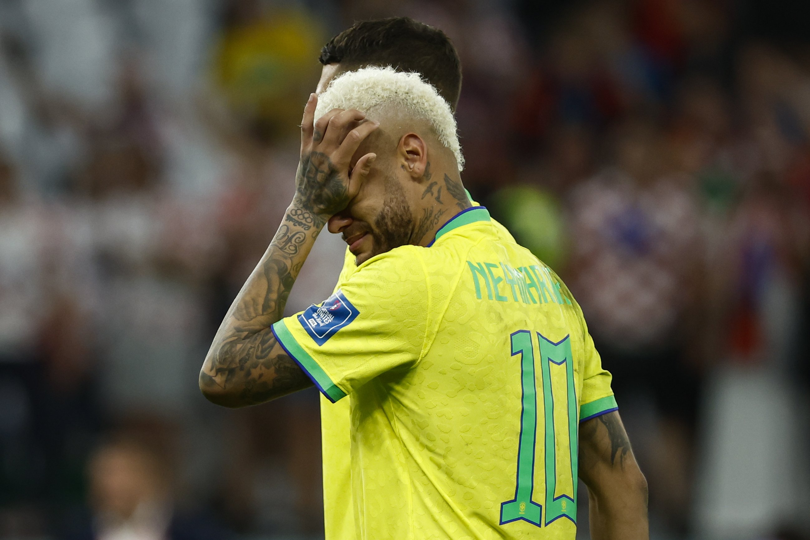 El padre de Neymar contacta con Florentino Pérez