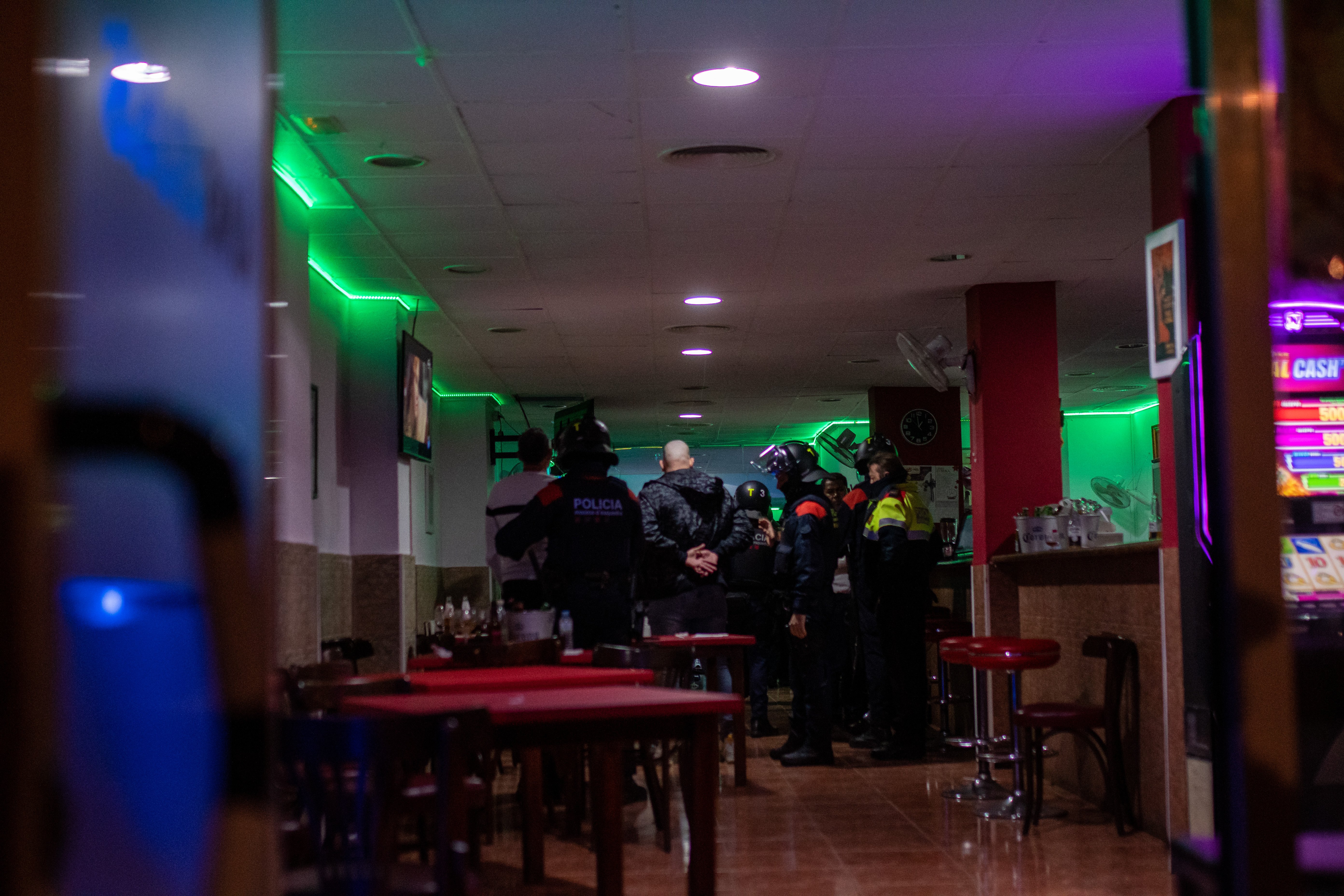 Batuda dels Mossos d'Esquadra en locals d'oci de la ciutat de Reus