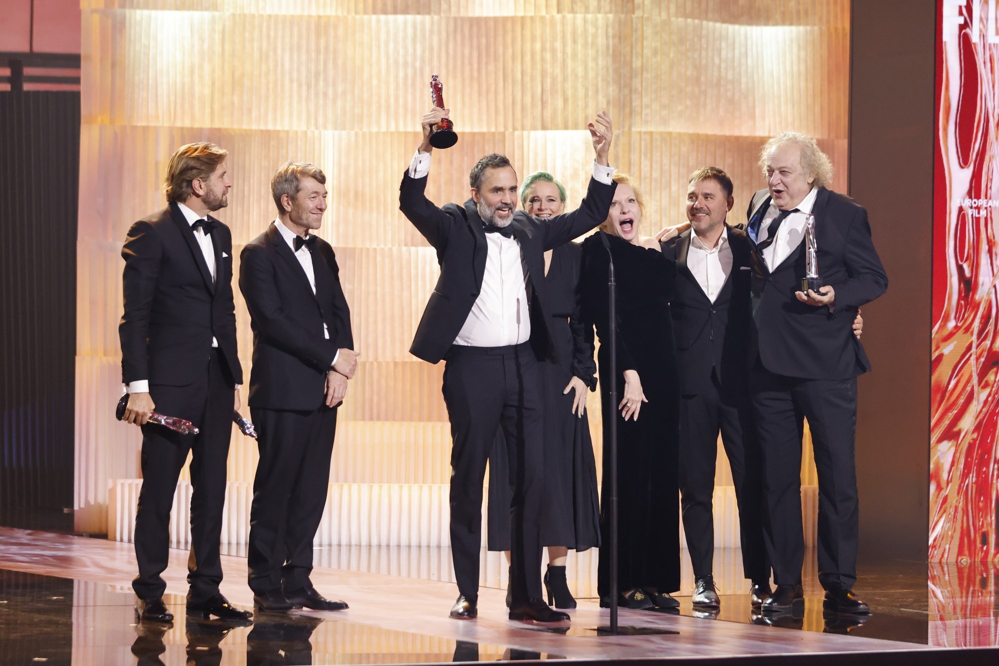 'Alcarràs' se queda sin galardón en los Premios de Cine Europeo y 'El buen patrón' triunfa