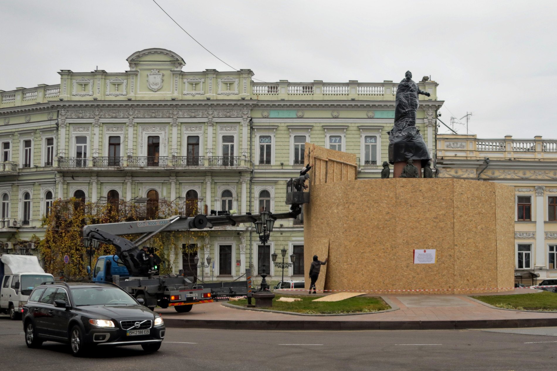 Continúa la razia rusa: un nuevo ataque con drones deja sin luz Odesa