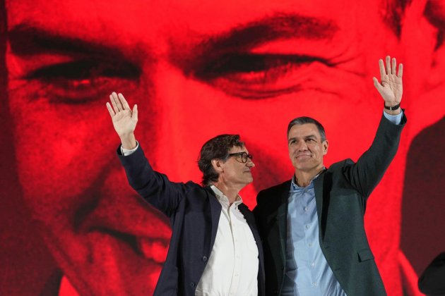 Pedro Sánchez i Salvador Illa, durant l'acte / Foto: EFE