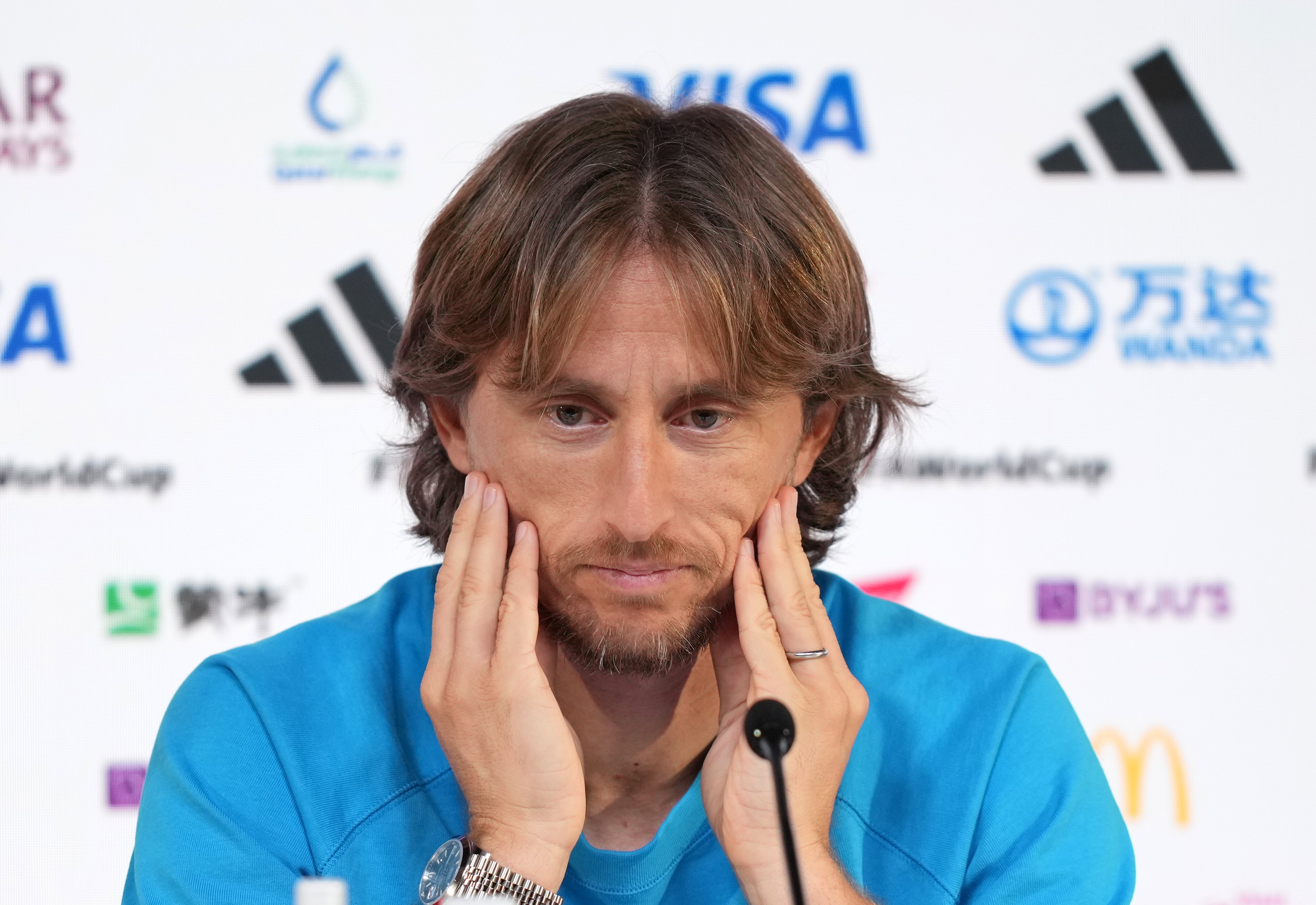 Modric, enfadat, amb conseqüències terribles per al Reial Madrid, 2 ofertes a Europa