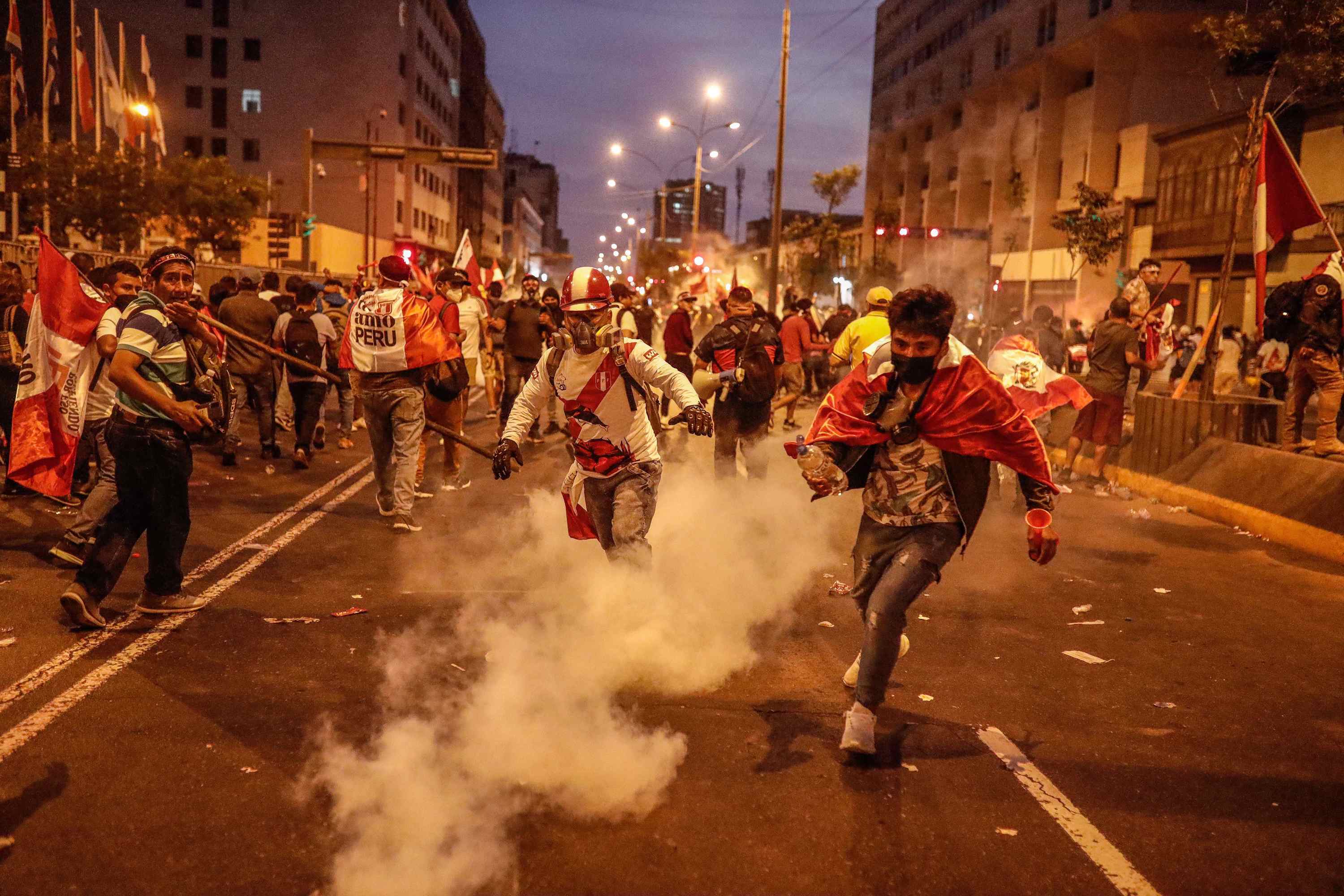 El Perú declara l'estat d'emergència al sud del país enmig de protestes que han deixat morts