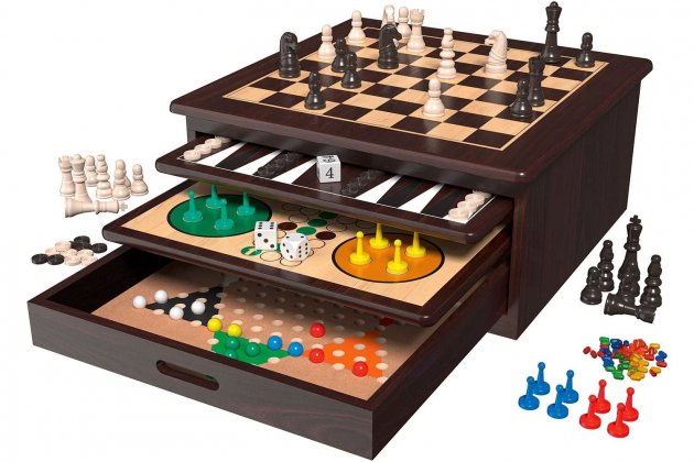 Colección de 10 juegos en 1 de Playtive Colección de 10 juegos en 1 de Playtive