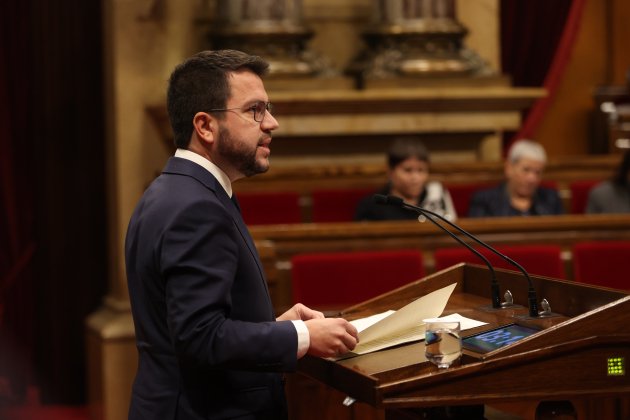 president generalitat pere aragones 90 anys parlament / Montse Giralt