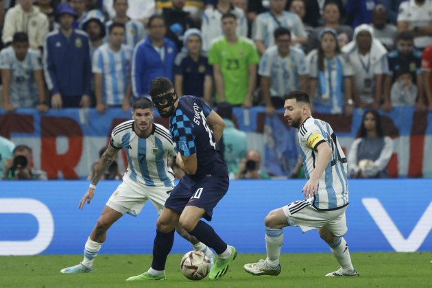 Josko Gvradiol Leo Messi Rodrigo de Paul Argentina Croacia Mundial Qatar / Foto: EFE