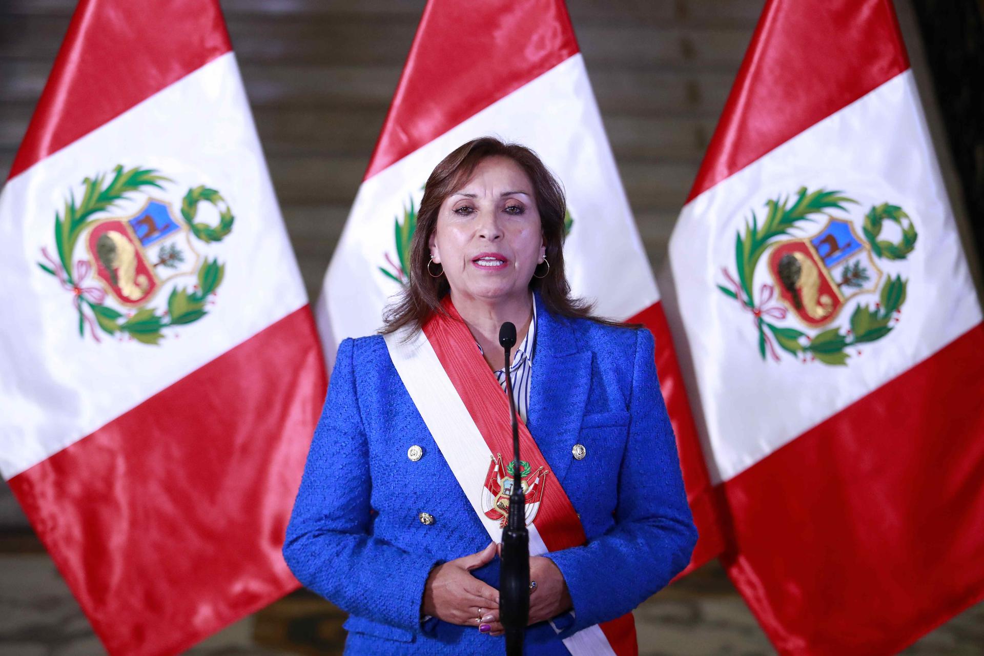 Dina Boluarte no descarta ahora que las elecciones anticipadas en Perú sean antes del 2024
