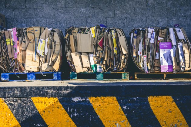 papel y cartón licencia CC papel y cartón licencia CC