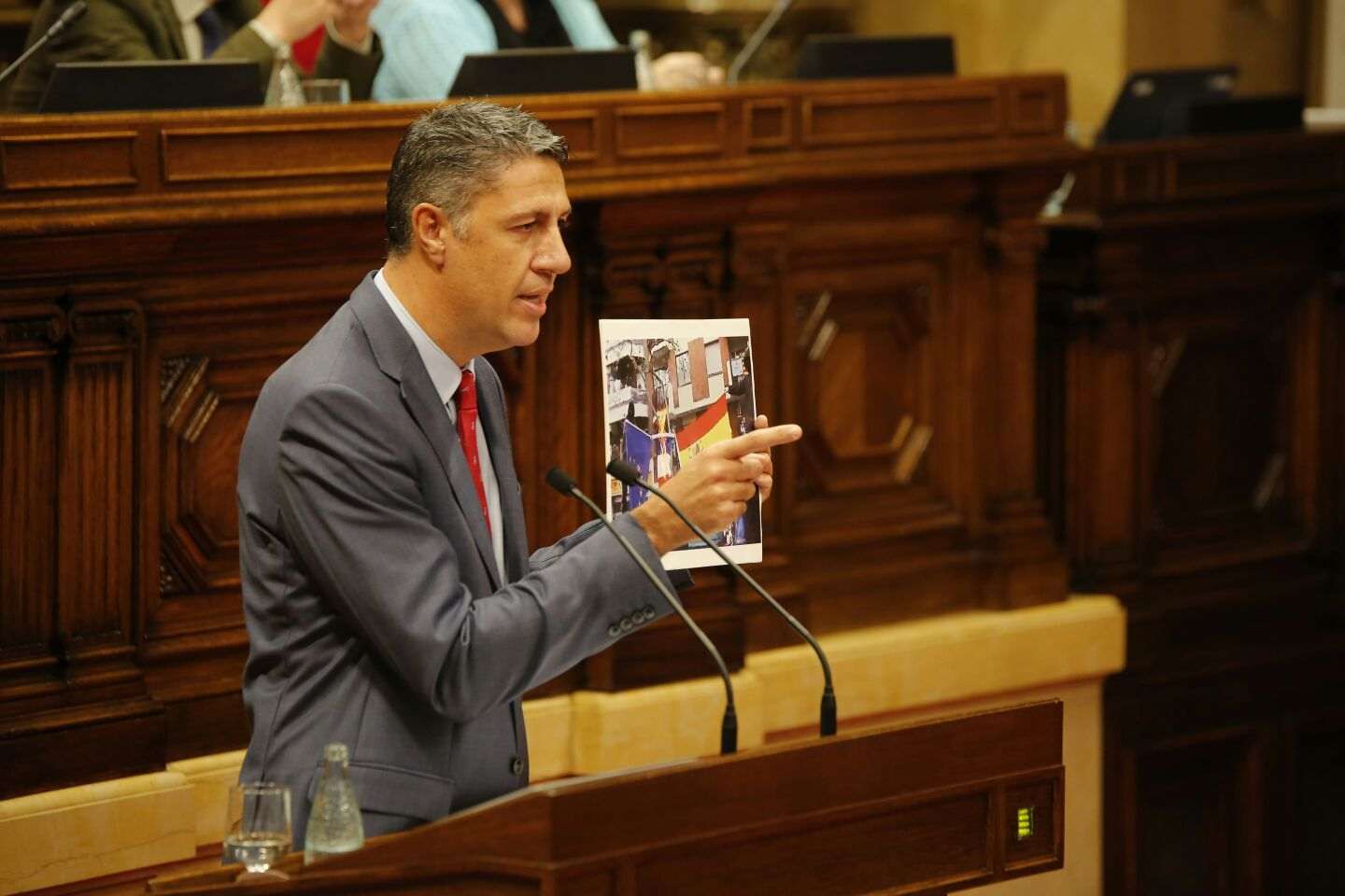 Albiol: "Ni usted ni nadie convocará un referéndum ilegal"