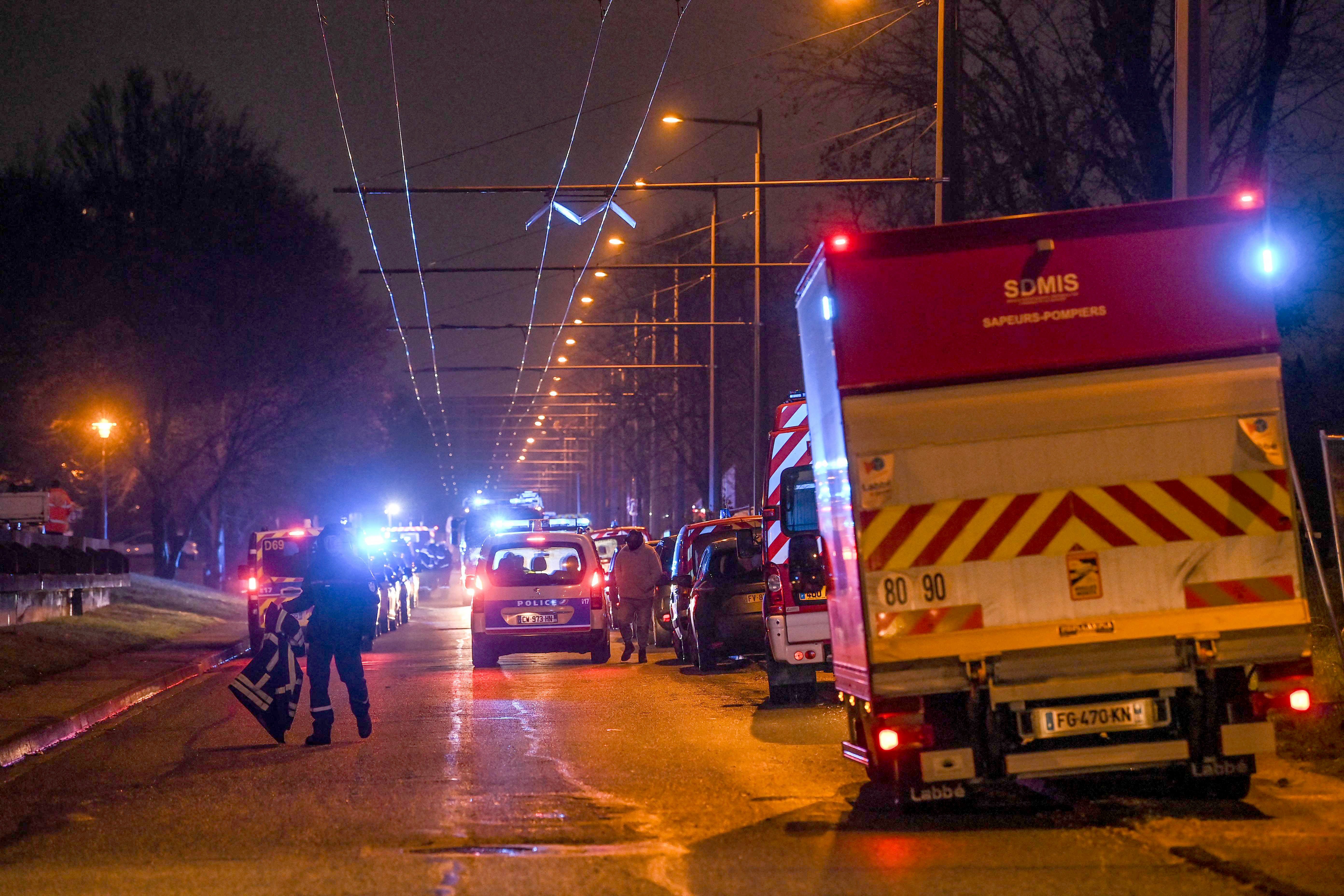 Almenys deu morts en l'incendi d'un habitatge a Lió, França