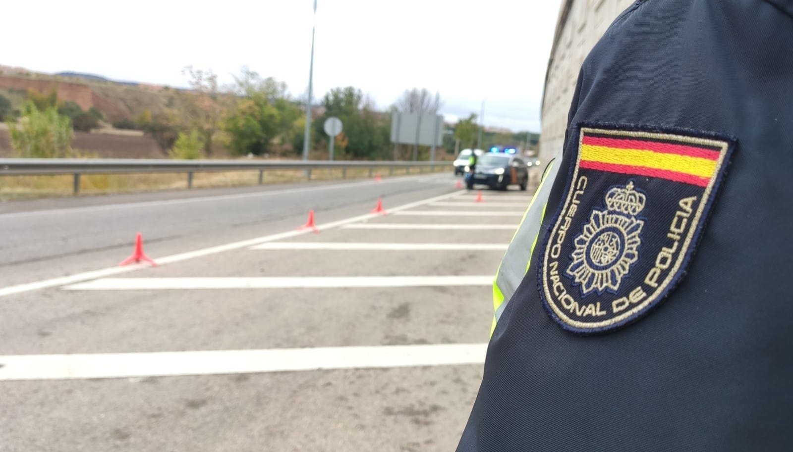 Policías y guardias civiles acuerdan movilizarse contra la reforma de la ley mordaza