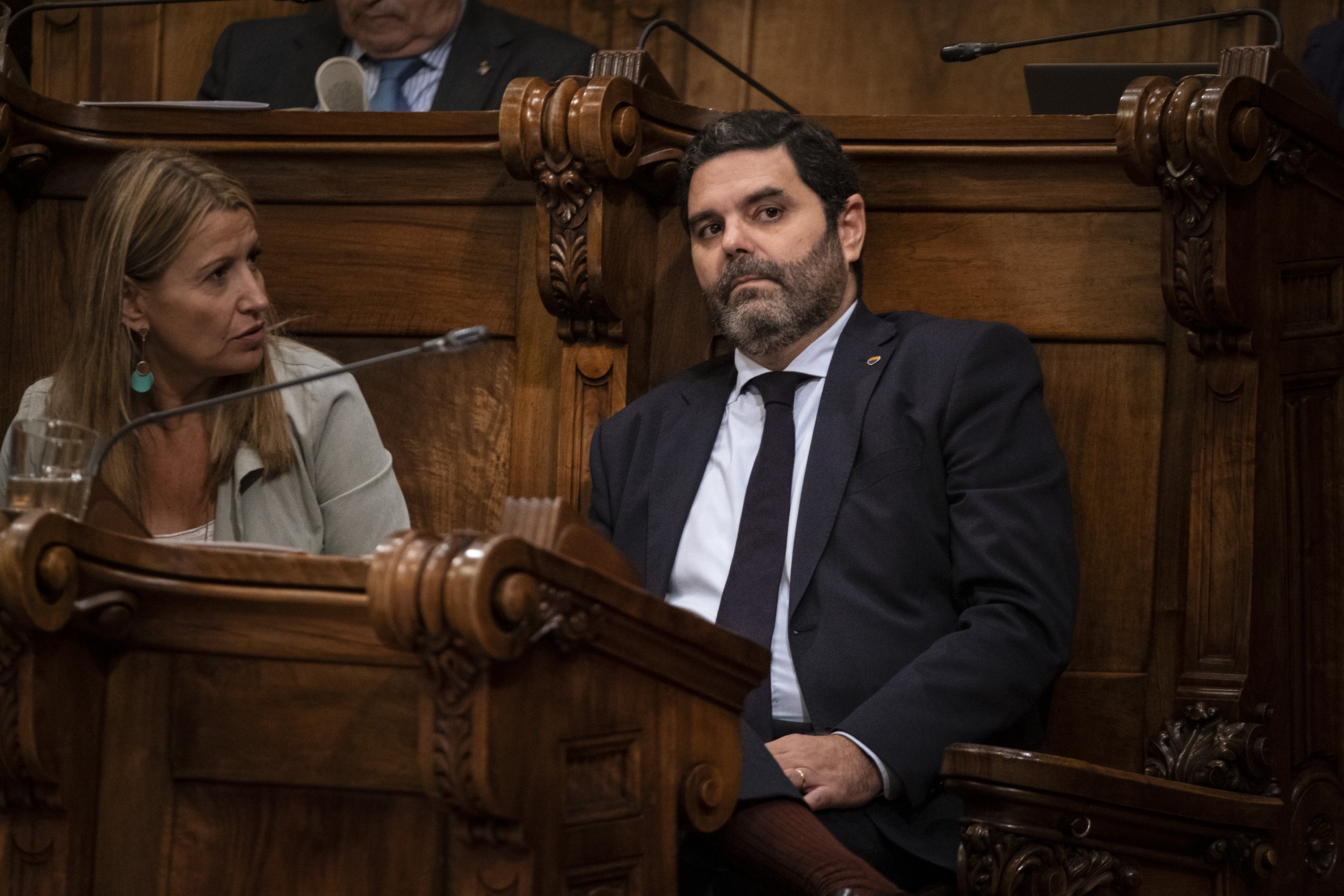 Rocambolesca situación en Ciudadanos Barcelona: ¿dónde se sentará Paco Sierra en el pleno?