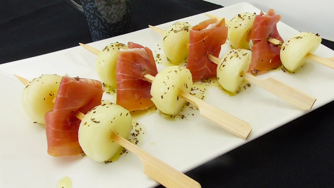 El melón con jamón está muy bueno, pero hay una alternativa con queso curado que es todavía más sabrosa