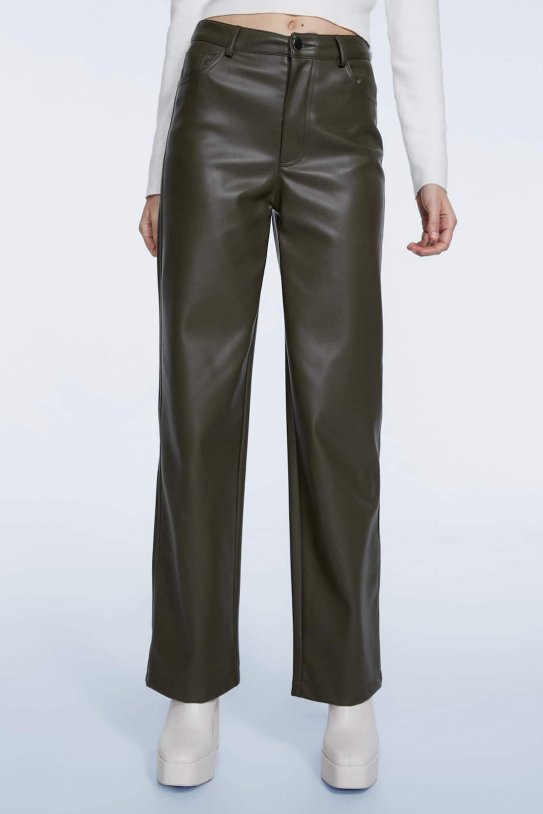 Pantalons d'Stradivarius Pantalons d'Stradivarius