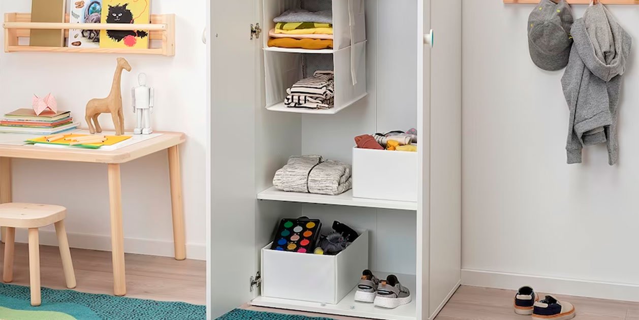 Menos de 90 euros es lo que cuesta el armario de Ikea para habitaciones sin espacio