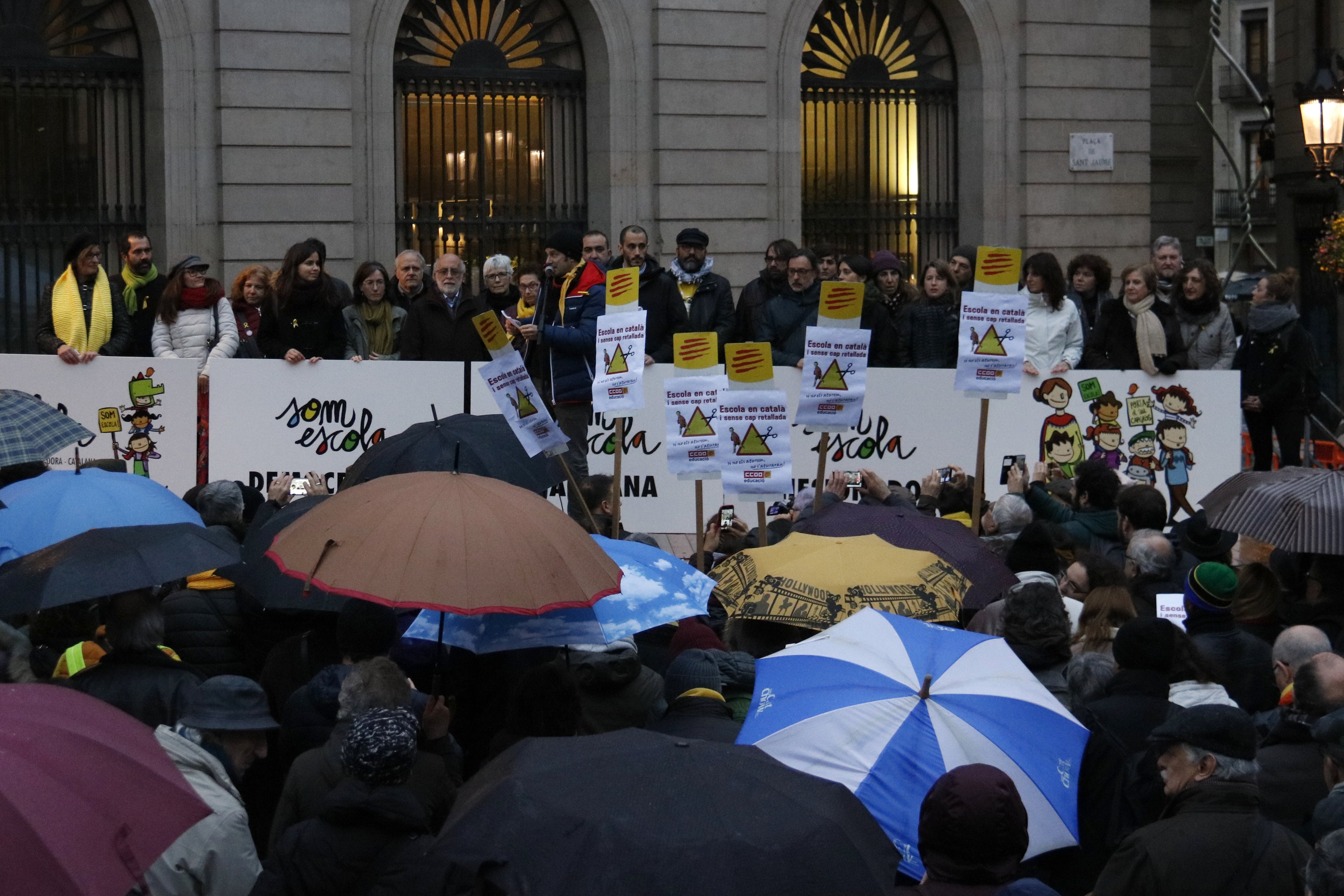 Concentracions en defensa de l'escola catalana