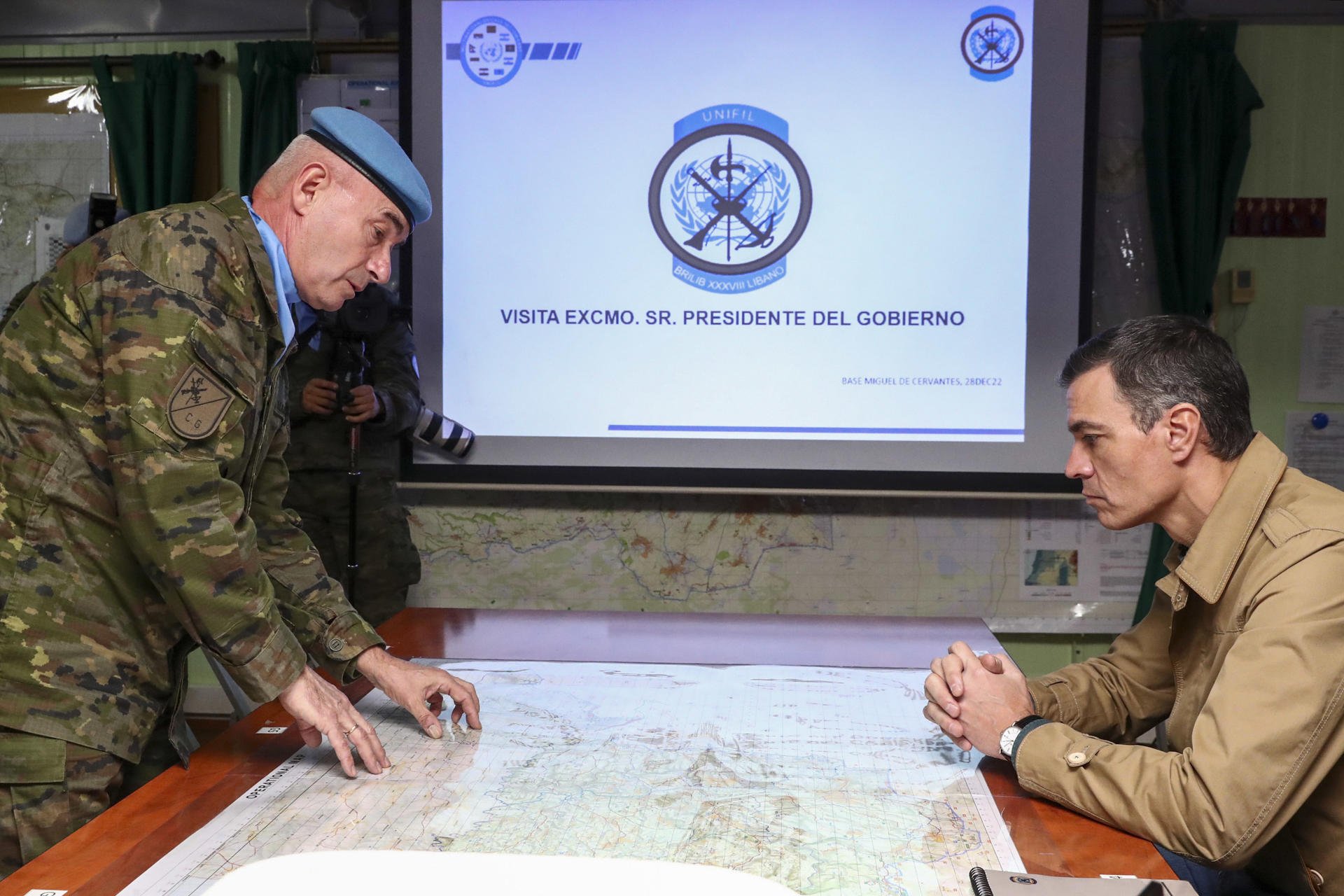 Pedro Sánchez visita el Líban i promet més despesa a les tropes espanyoles: "El 2% del PIB"