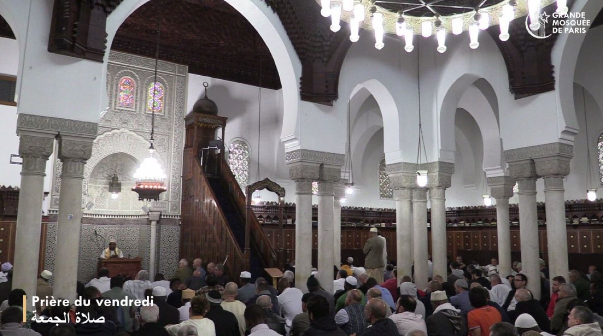 La Gran Mezquita de París denuncia a Houellebecq por "incitar al odio contra los musulmanes"