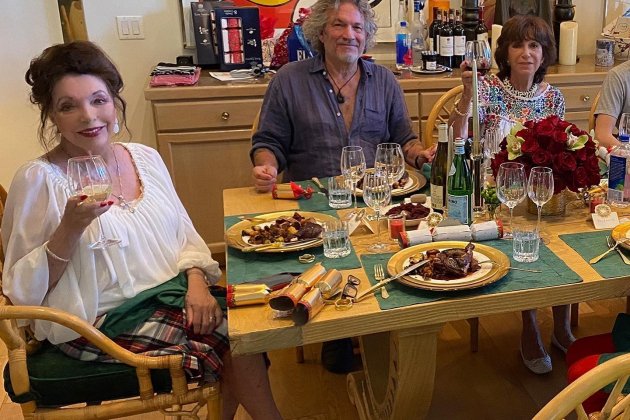 Joan Collins IG Joan Collins IG