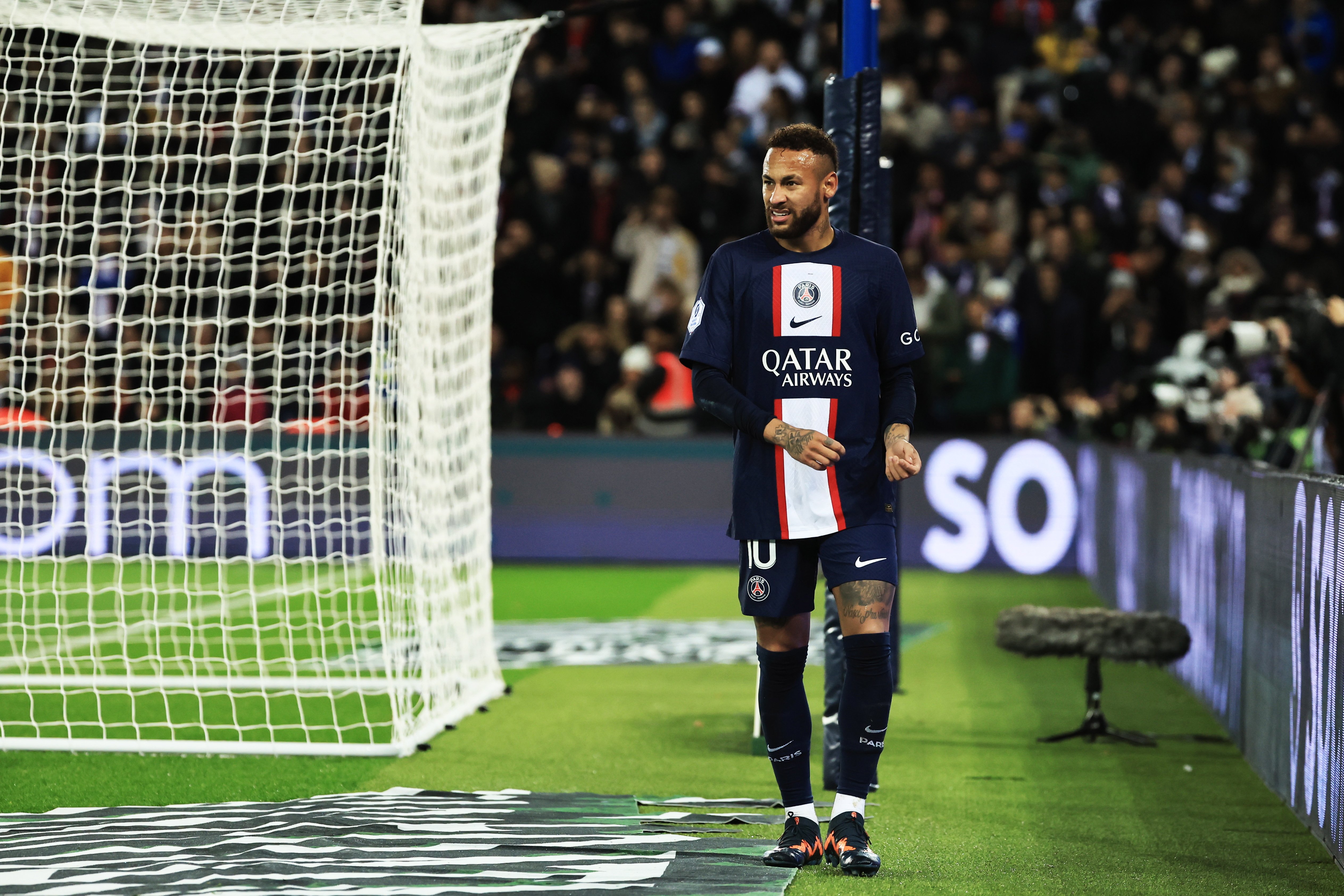 Neymar JR crash