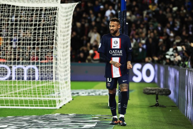 Neymar expulsat PSG / Foto: EFE - Christophe Petit Tesson