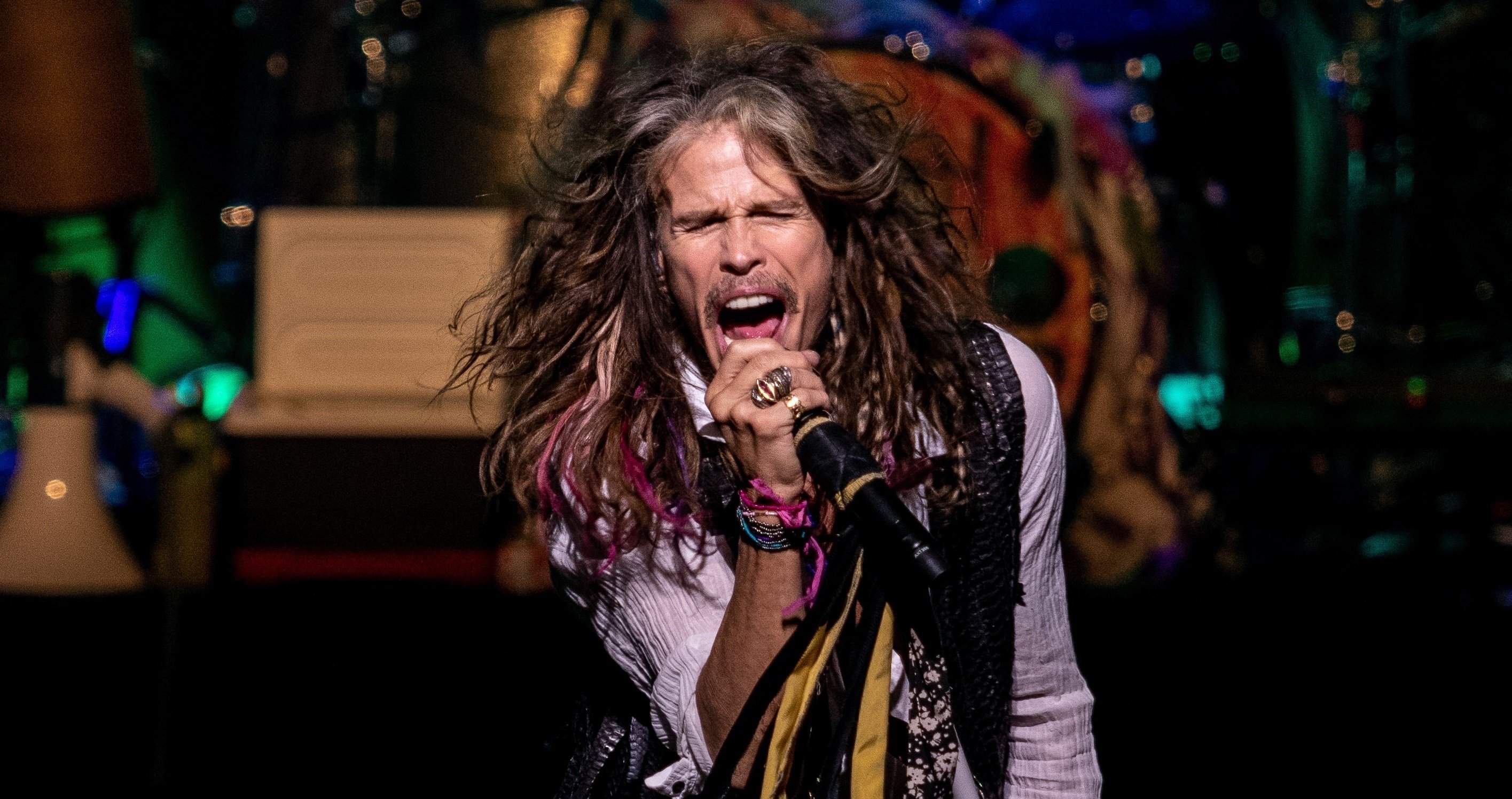 El cantante de Aerosmith, Steven Tyler, demandado por abuso sexual