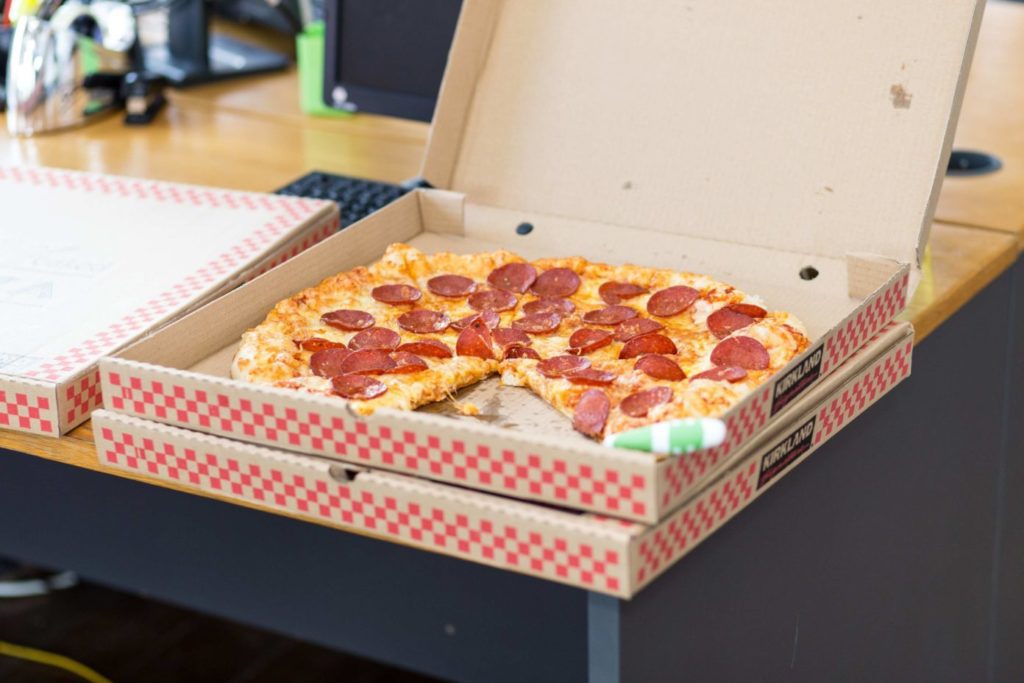 Mucho cuidado con el truco de la pizza: los okupas idean nuevos métodos para salvar los desalojos rápidos