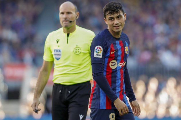 Pedri Mateu Lahoz Barça / Foto: EFE Pedri Mateu Lahoz Barça / Foto: EFE
