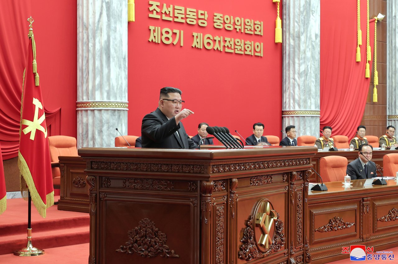 El líder de Corea del Nord vol més armes nuclears tàctiques
