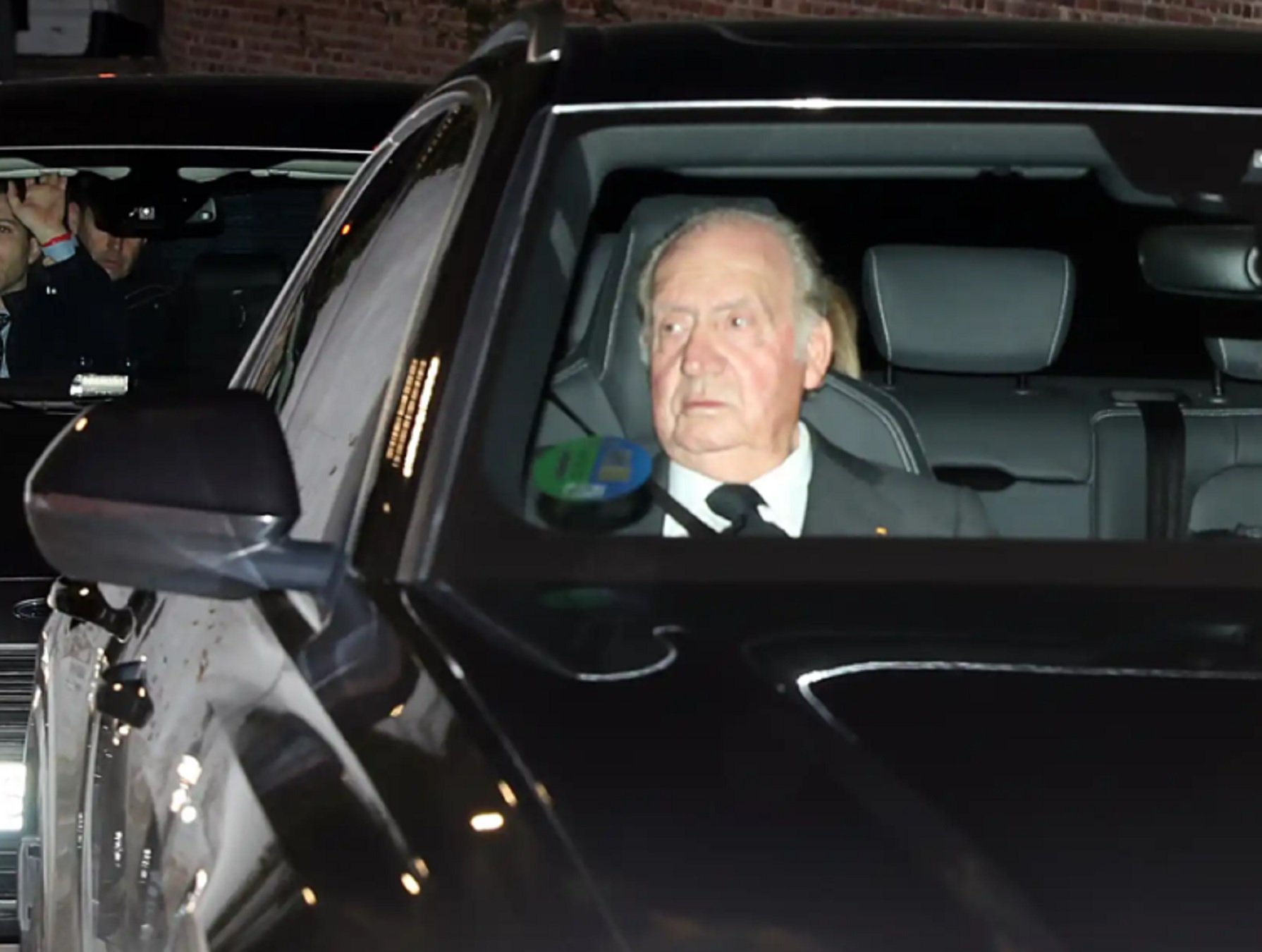 Juan Carlos en un coche GTRES Juan Carlos en un coche GTRES