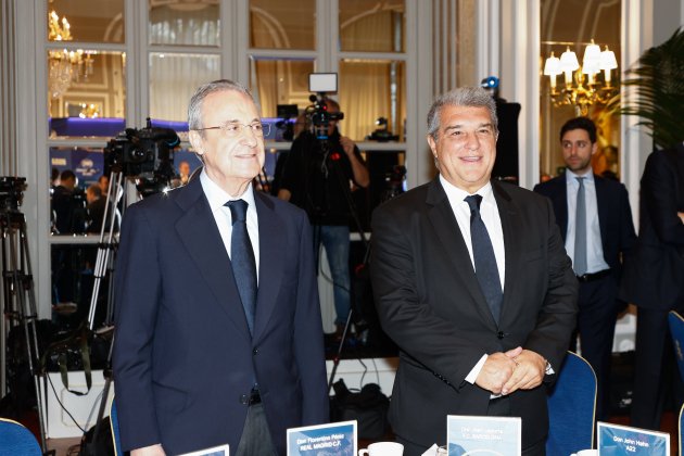 Florentino Pérez junto a Joan Laporta / Foto: Europa Press