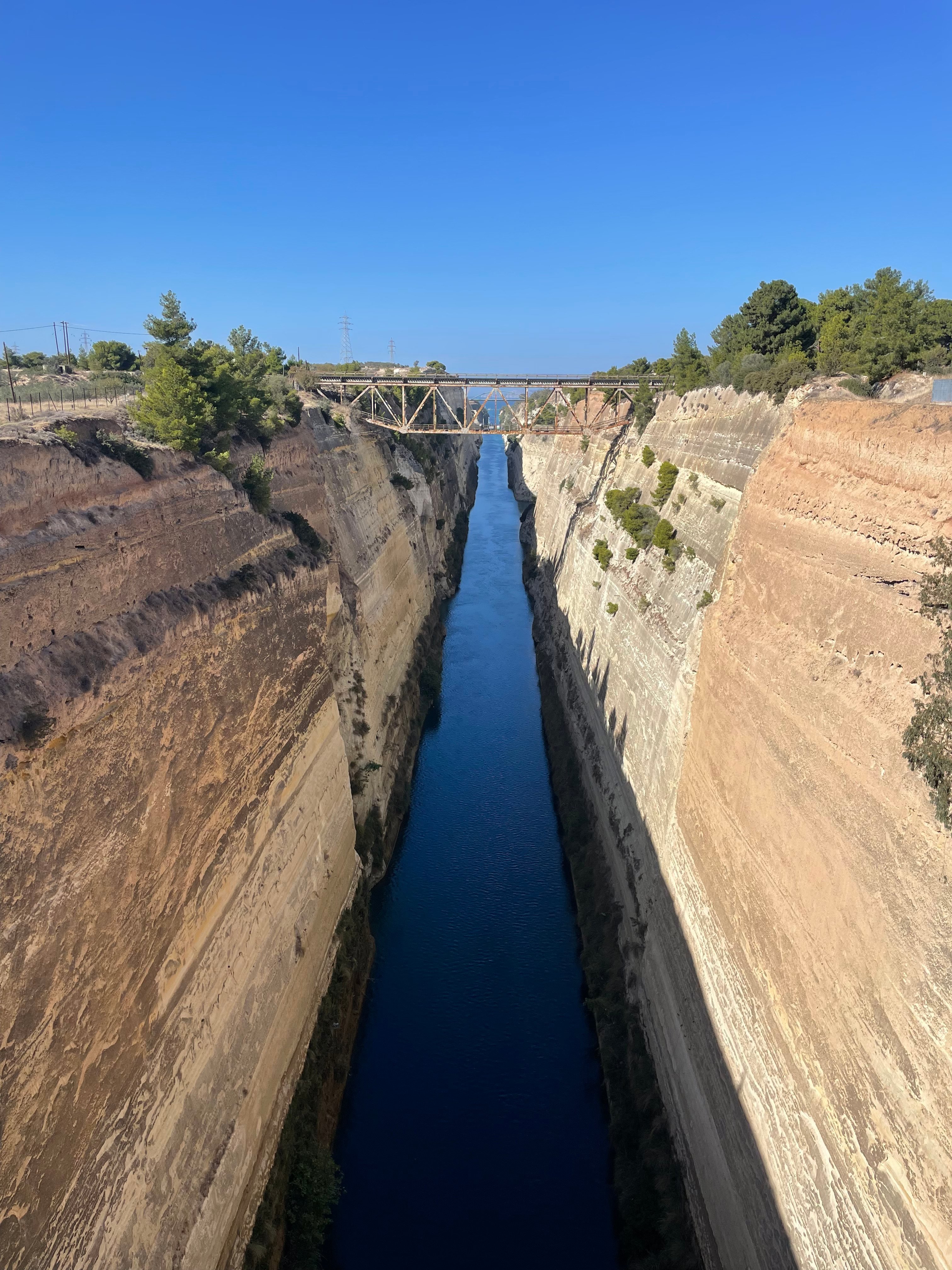 Voces en Ruta, episodio 14: el canal de Corinto, una obra de ingeniería convertida en atracción turística