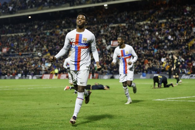 Ansu Fati celebra el gol definitivo del Barça contra el Intercity / Foto: EFE