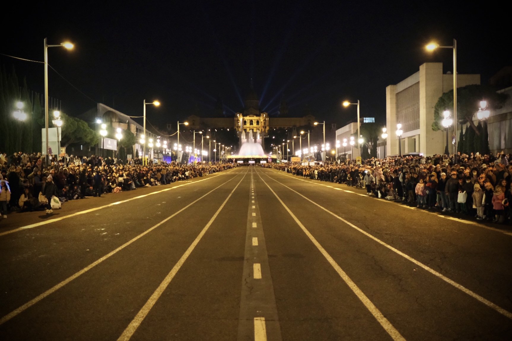 Calles cortadas y afectaciones a la movilidad por la Cabalgata de Reyes 2024 en Barcelona