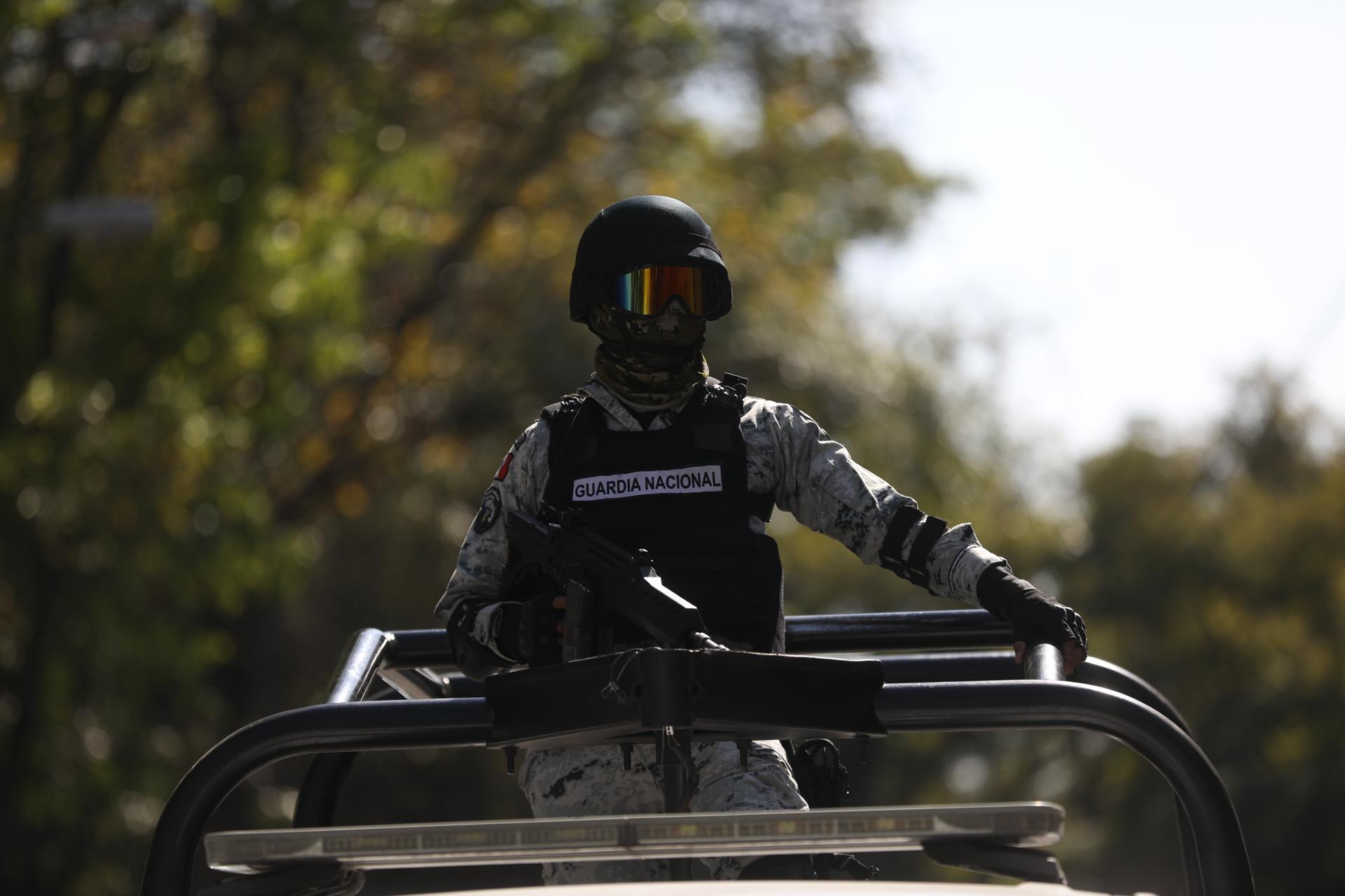 La violencia se apodera del norte de México después de la detención del hijo del 'Chapo' Guzmán