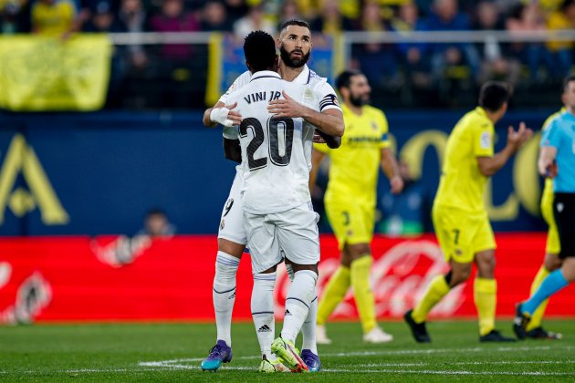 Benzema gol Villareal Real Madrid / Foto: EFE - Biel Alino