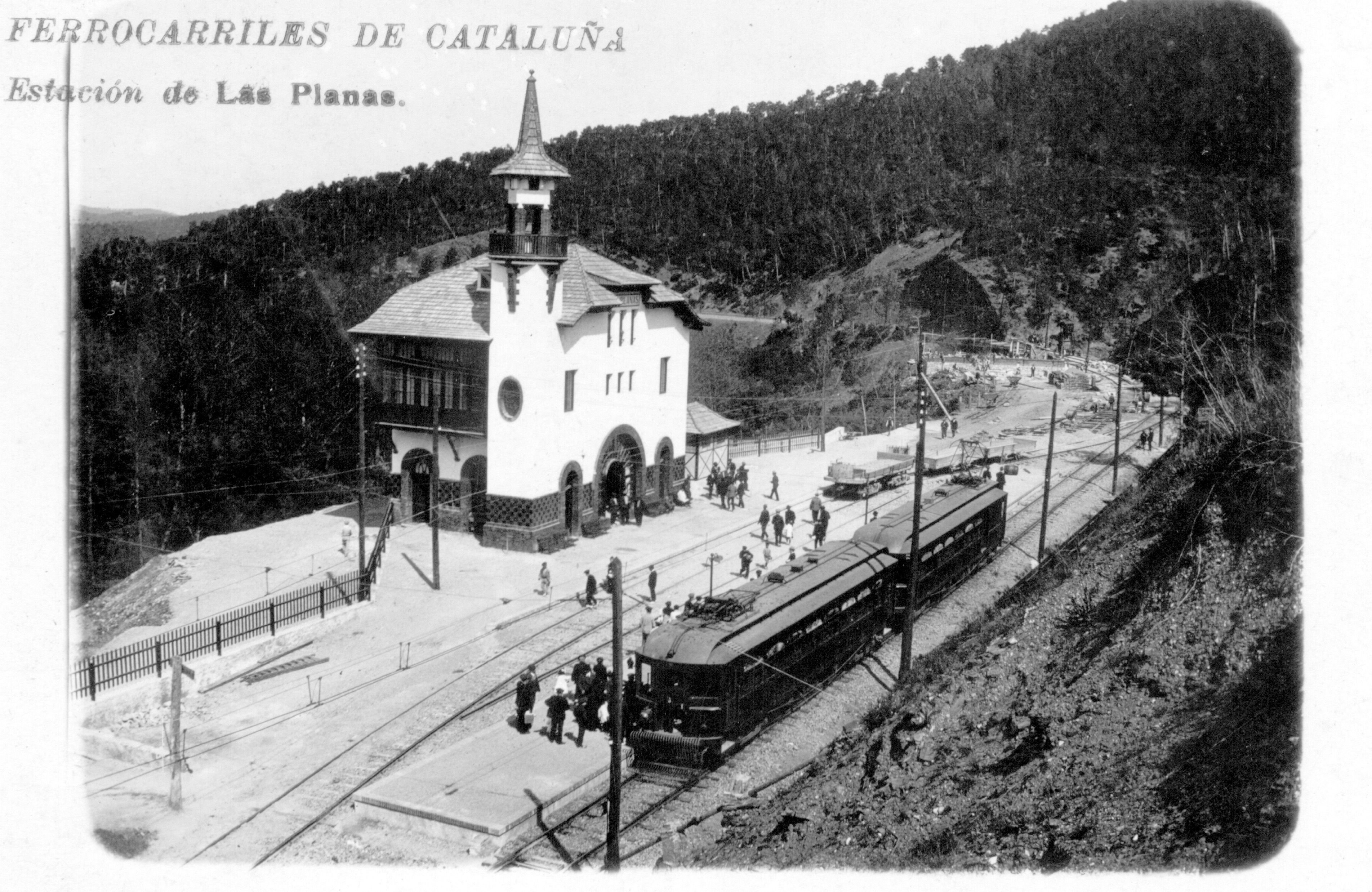 La estación modernista de Les Planes (FGC) recuperará su aspecto original