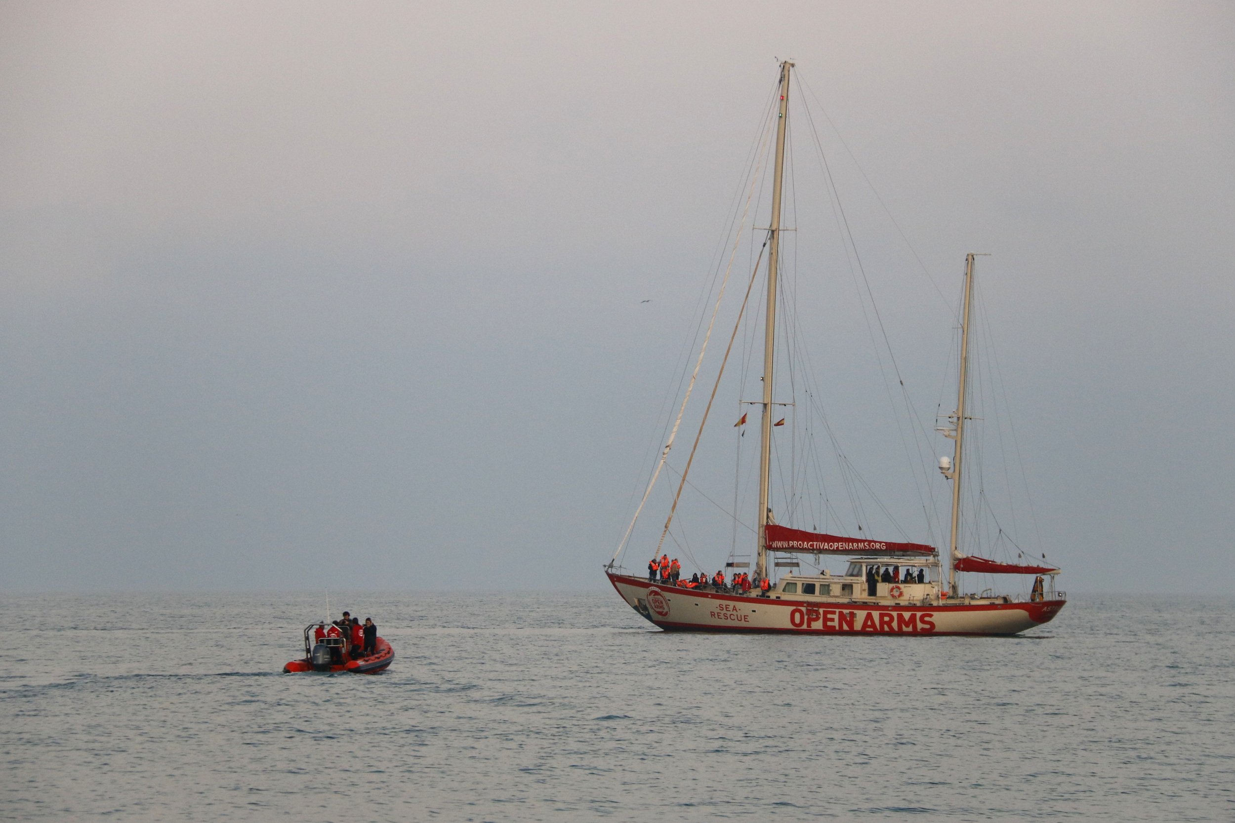 Open Arms: La ONG catalana que ya ha rescatado a 143.358 refugiados