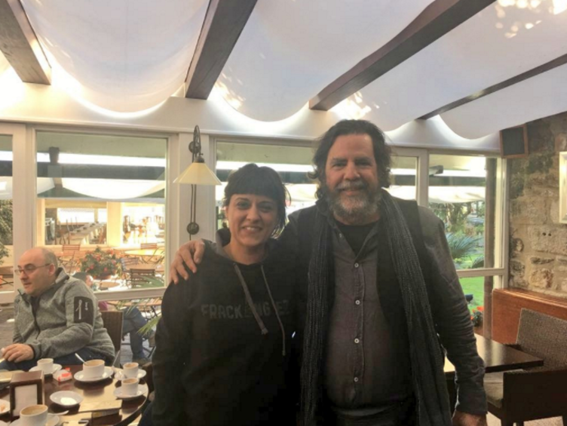 Anna Gabriel es reuneix amb un expert en colonialisme de Berkeley